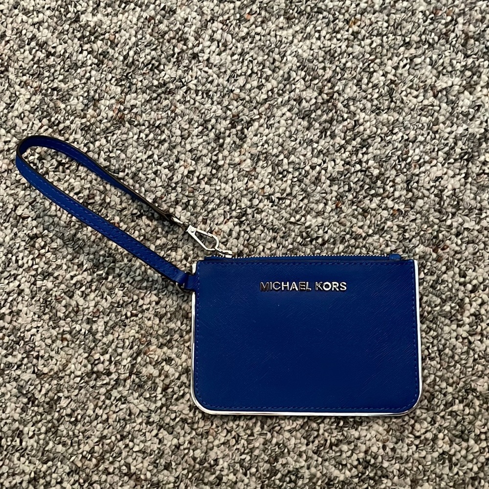 MK Small Wristlet